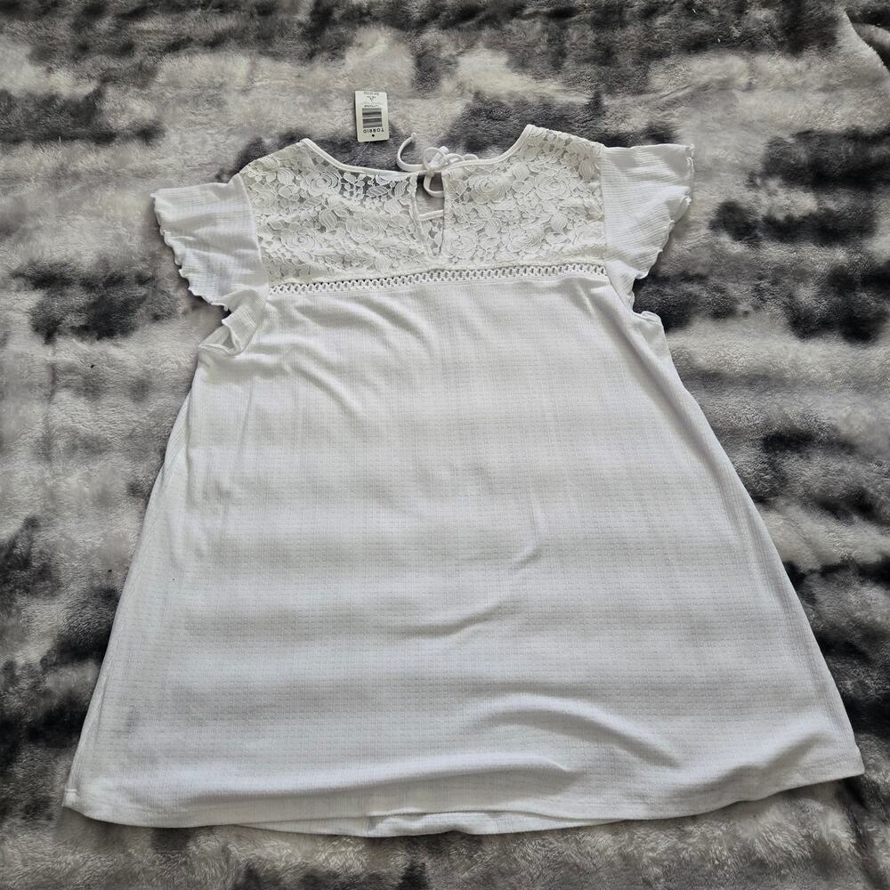 Torrid White Lace Short Sleeve Top 2X NWT Feminine Classic Fit Blouse - Picture 3 of 4